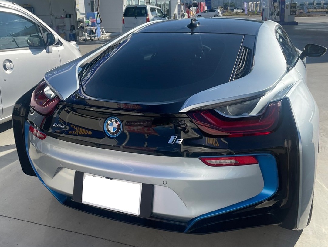 【今日の買取車】平成27年式 現代版幻の名車BMW I8を高額買取