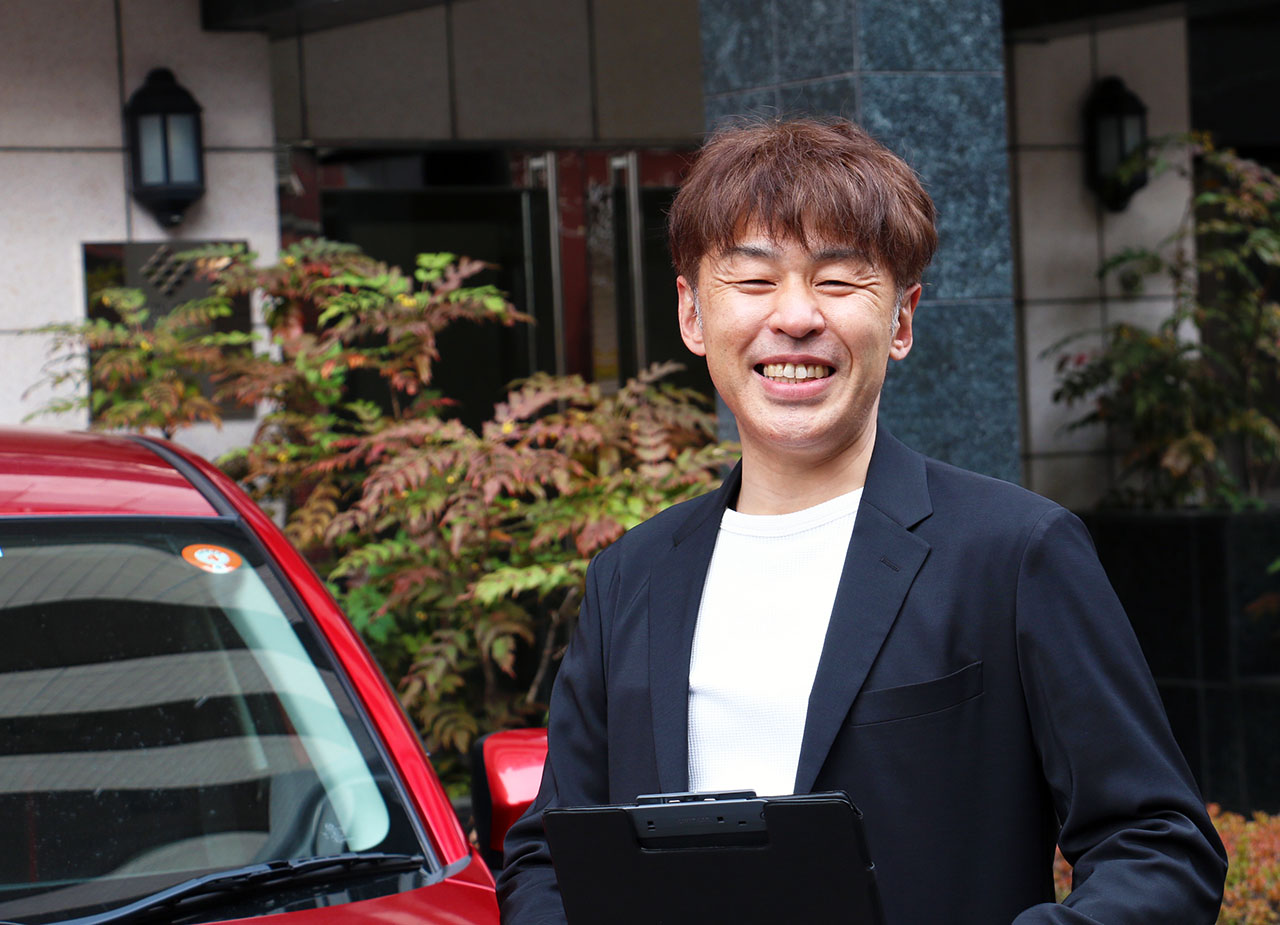 車買取りハッピーカーズ松本店の店長 鈴木です